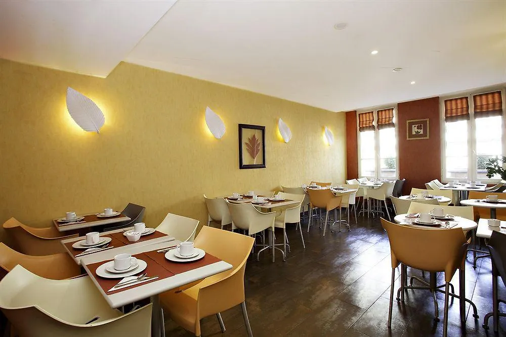 Ibis Styles Paris Eiffel Cambronne Hotel 3*,