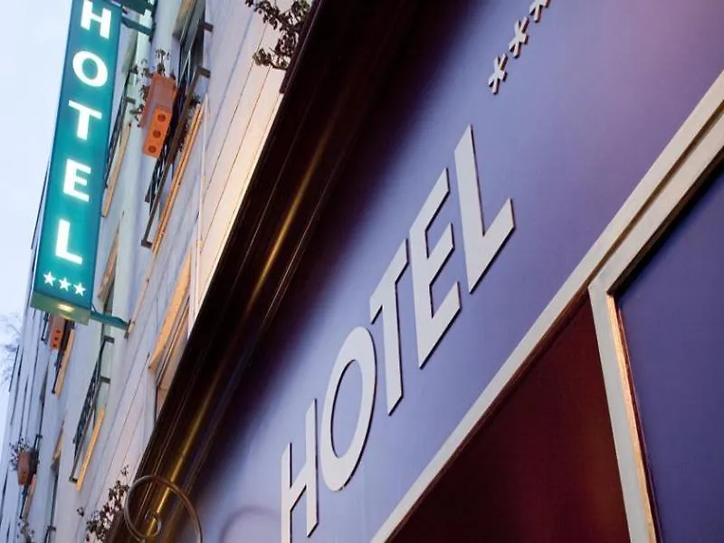 Ibis Styles Paris Eiffel Cambronne Hotel 3*,
