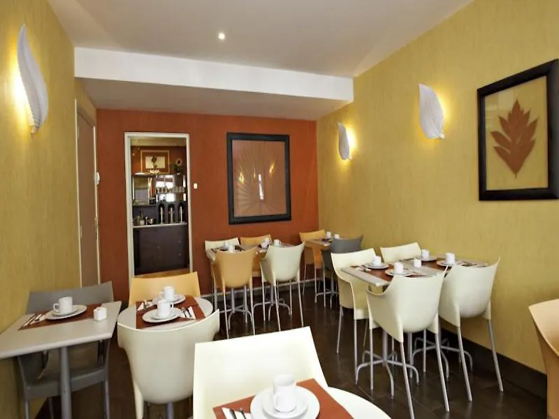Ibis Styles Paris Eiffel Cambronne Hotel