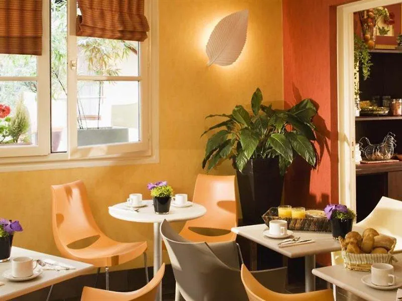 Ibis Styles Paris Eiffel Cambronne Hotel France